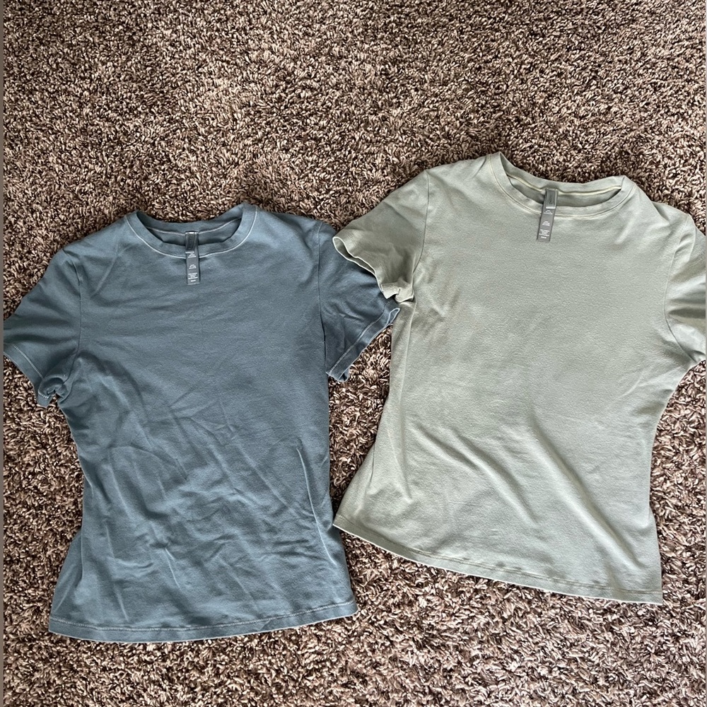 SKIMS Cotton Jersey T-Shirt bundle